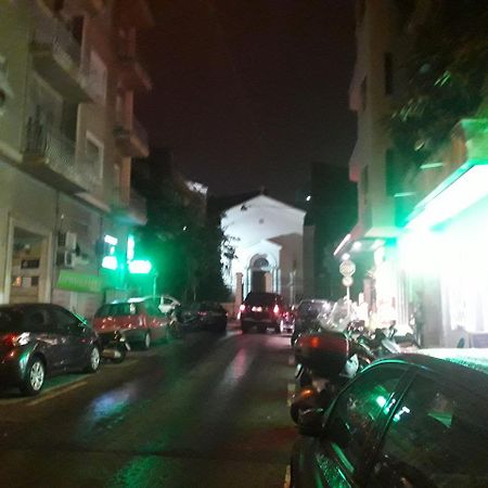 Studio Posh With Garden In Kolonaki Athens Luaran gambar