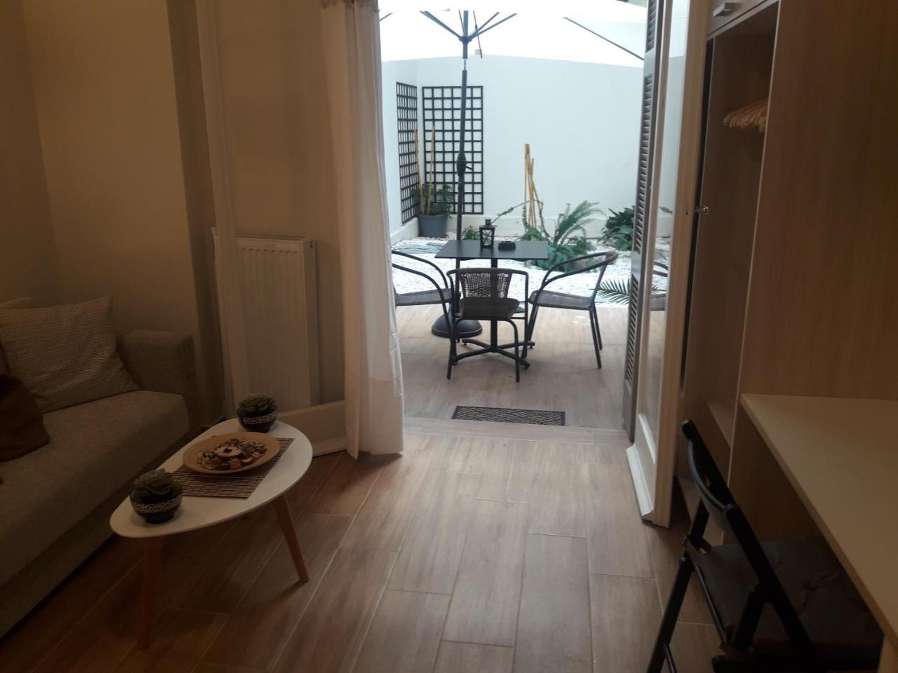 Studio Posh With Garden In Kolonaki Athens Luaran gambar